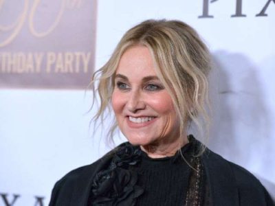 Maureen McCormick – All Body Measurements Including Boobs, Waist, Hips and More