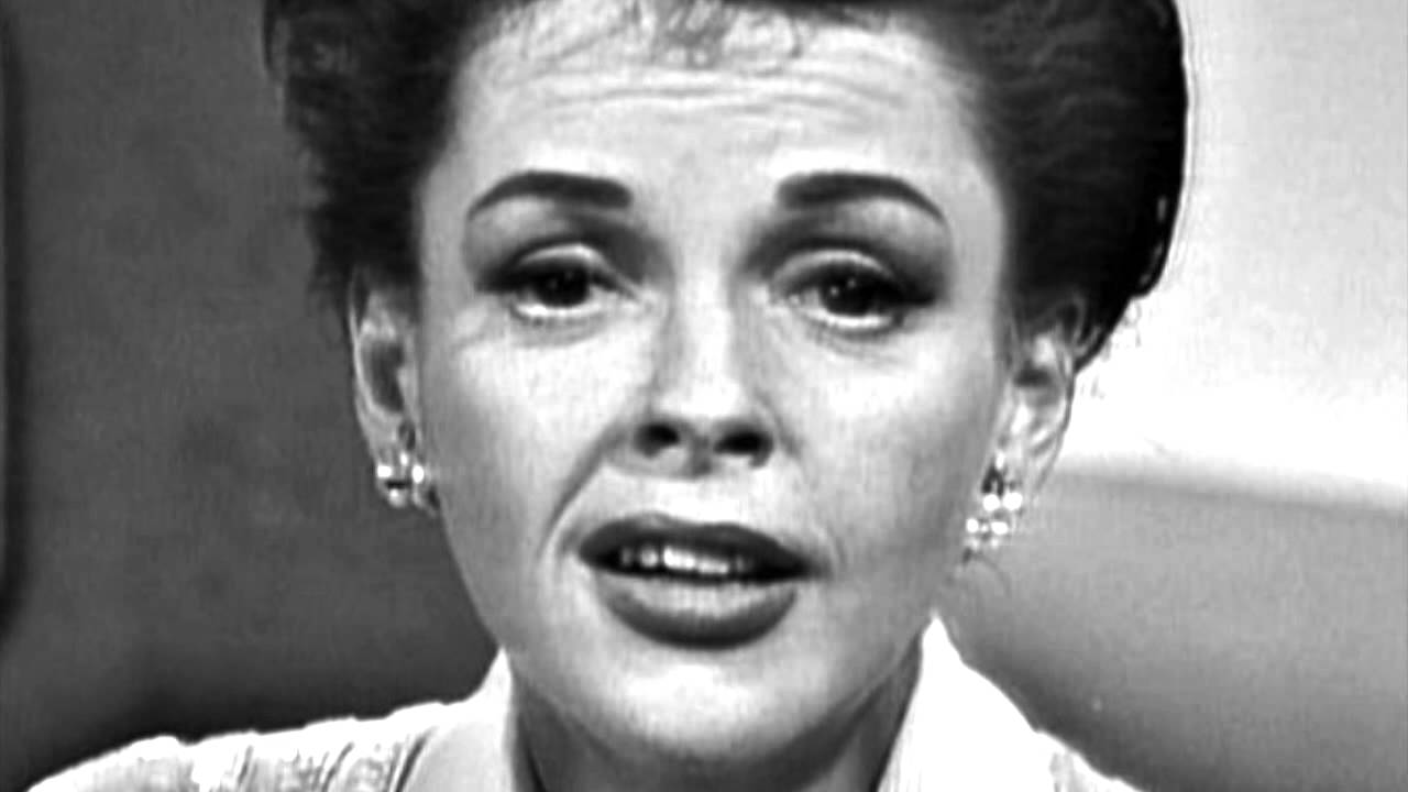Judy Garland Body Measurements Boobs Waist Hips