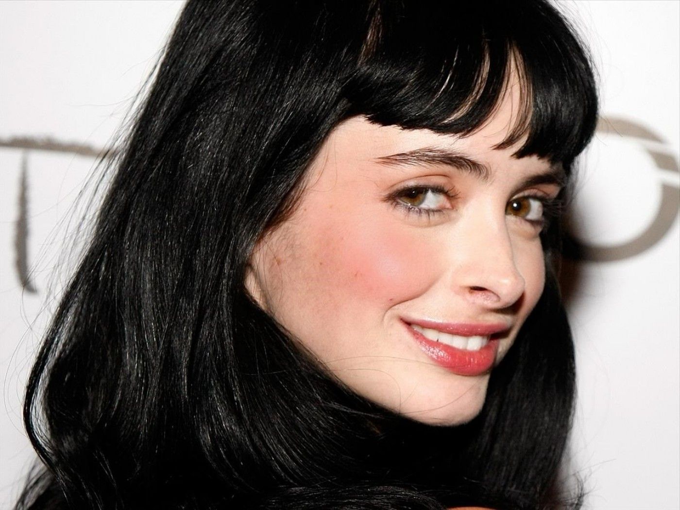 Krysten Ritter Body Measurements Boobs Waist Hips