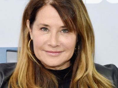Lorraine Bracco – All Body Measurements Including Boobs, Waist, Hips and More