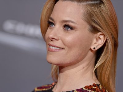 Elizabeth Banks – All Body Measurements Including Boobs, Waist, Hips and More