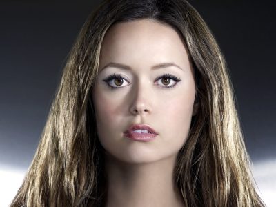 Summer Glau – All Body Measurements Including Boobs, Waist, Hips and More