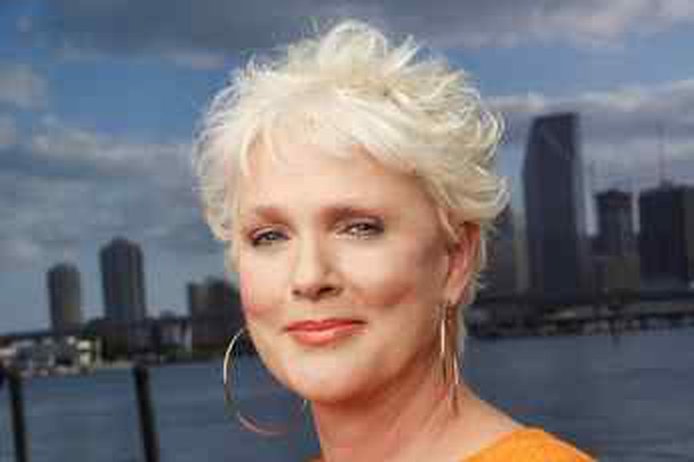 Sharon Gless Body Measurements Height Weight Shoe Size